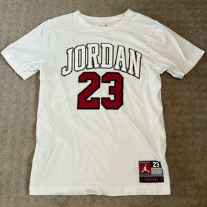 Air Jordan white tee